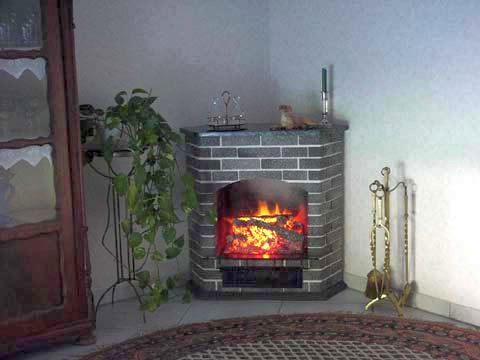 Elektrokamin Lissabon Anthrazit: Feuer und Flamme für die Ecke