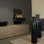 Besonderes Design mit höhenverstellbarer Rückwand